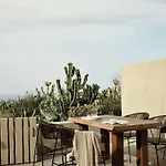 אתר נופש Andronis Concept Wellness אימרוביגלי