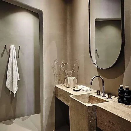 Resort Andronis Concept