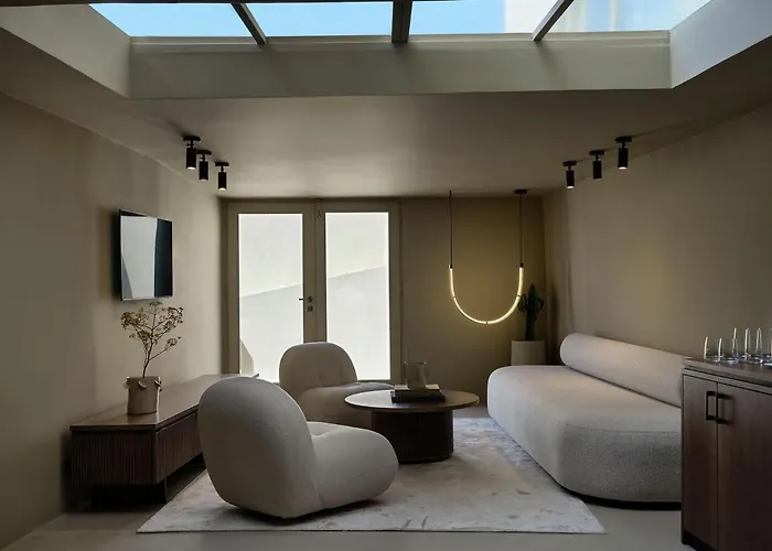 Andronis Concept Wellness Imerovigli (Santorini)